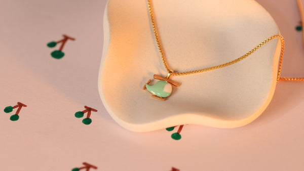 Toi et Moi Pear & Emerald Lab Grown Diamond Pendant