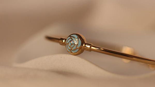 East West Emerald Ring